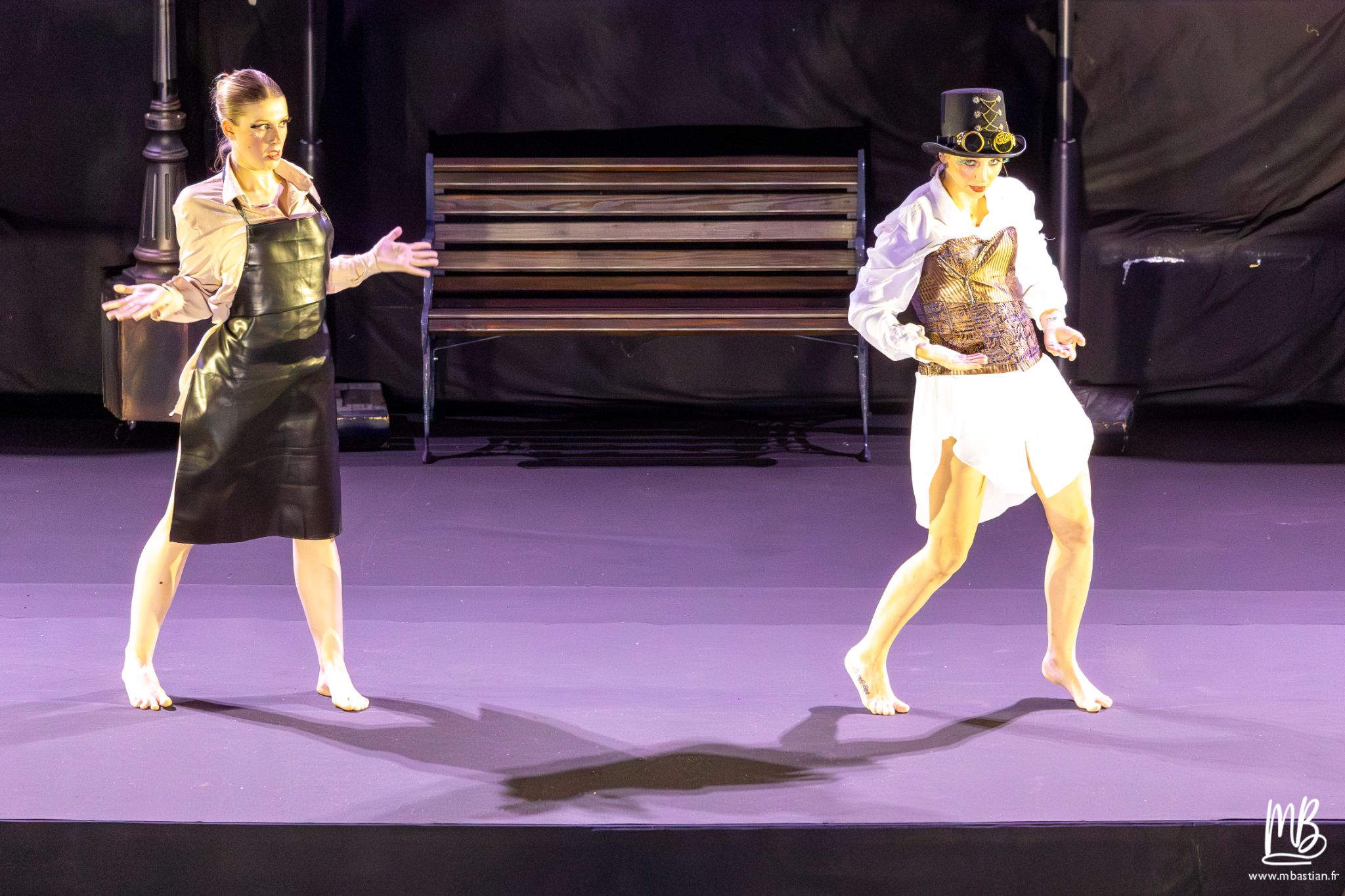 20251206 LA FABRIQUE A CONTES (BNS) MB 19